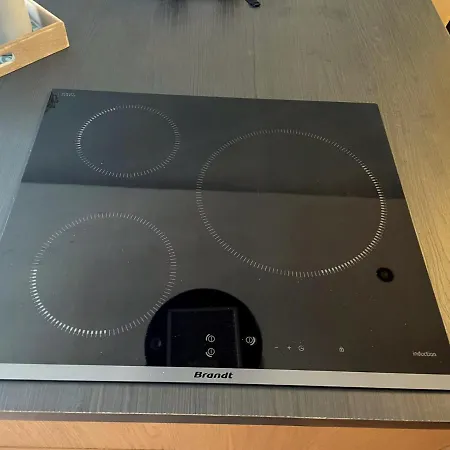 L'interlude, Confort Et Equipe Pour Escale Entre Terre Et