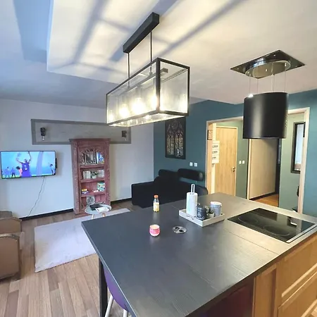 L'interlude, Confort Et Equipe Pour Escale Entre Terre Et Calais