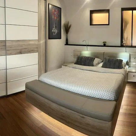 L'interlude, Confort Et Equipe Pour Escale Entre Terre Et Apartmán Calais